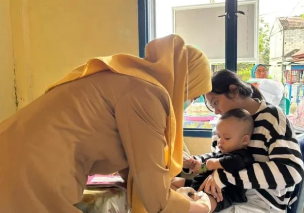 Posyandu Puspa Mekar Cisauk Beri Layanan Kesehatan Lengkap untuk Semua Usia