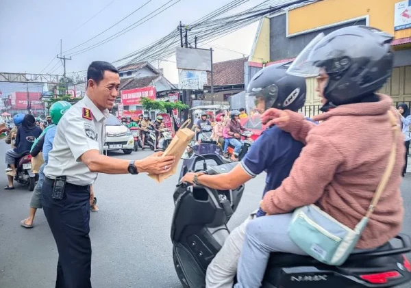 Lapas Kuningan Gelar Bakti Sosial dan Bagikan 150 Paket Takjil di Bulan Ramadhan