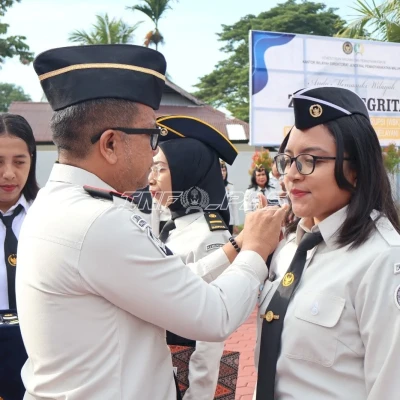 Kepala LPKA Ambon Dorong Pegawai Tingkatkan Kinerja Usai Terima Kenaikan Pangkat