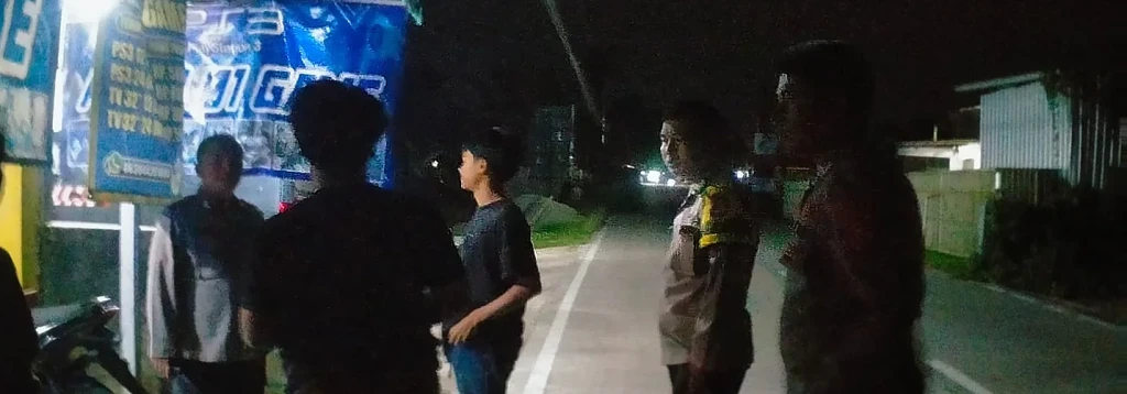 Polsek Baros Ingatkan Warga Waspada Kejahatan Jalanan dan Pentingnya Helm SNI