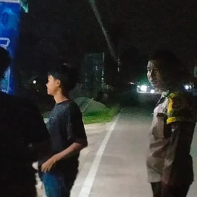 Polsek Baros Ingatkan Warga Waspada Kejahatan Jalanan dan Pentingnya Helm SNI
