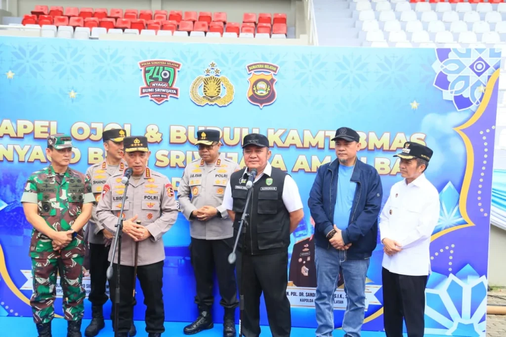 Kapolri dan Gubernur Sumsel Pimpin Apel Kamtibmas Bersama Ojol dan Buruh