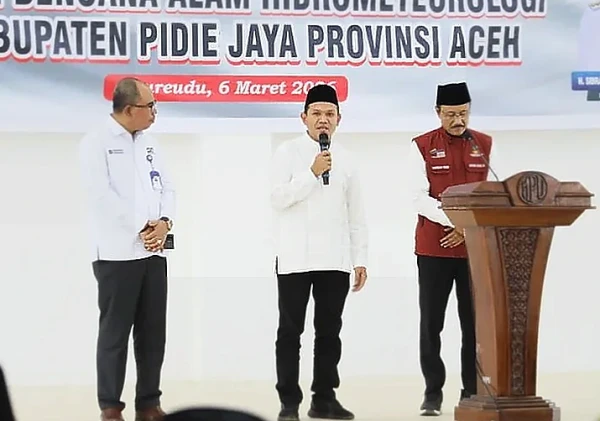 Pemerintah Salurkan Bansos Tahap Pertama Rp878 Miliar untuk Korban Bencana di Sumatera