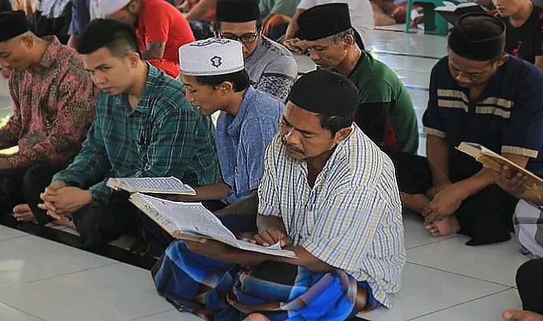 Lapas Pemuda Madiun Gelar Khotmil Qur'an Bersama Gus Mamang