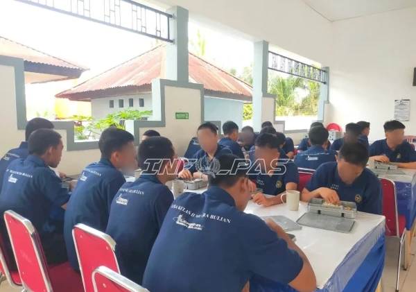 LPKA Muara Bulian Terapkan Tradisi Makan Bersama untuk Tanamkan Disiplin Anak Binaan