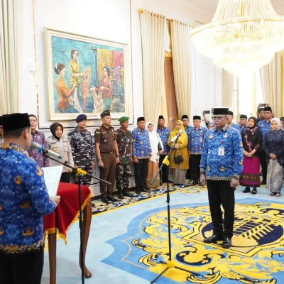 Wali Kota Cilegon Lantik Ahmad Aziz Setia Ade Putra sebagai Pj Sekda