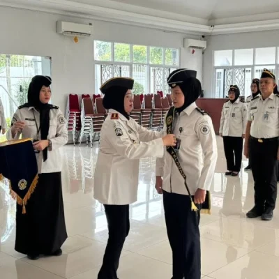 Lapas Perempuan Tangerang Sematkan Penghargaan Pegawai Teladan Triwulan I 2026