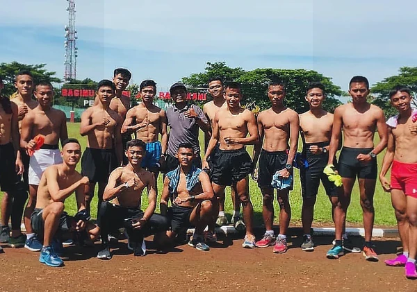 Komunitas Bucok Squad Jember Cetak Calon Abdi Negara Lewat Latihan Fisik dan Mental