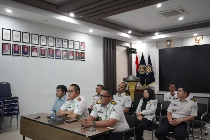 Imigrasi Tanjung Balai Karimun Ikuti Halal Bihalal Virtual Kementerian, Perkuat Soliditas Pegawai