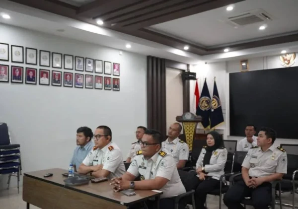 Imigrasi Tanjung Balai Karimun Ikuti Halal Bihalal Virtual Kementerian, Perkuat Soliditas Pegawai