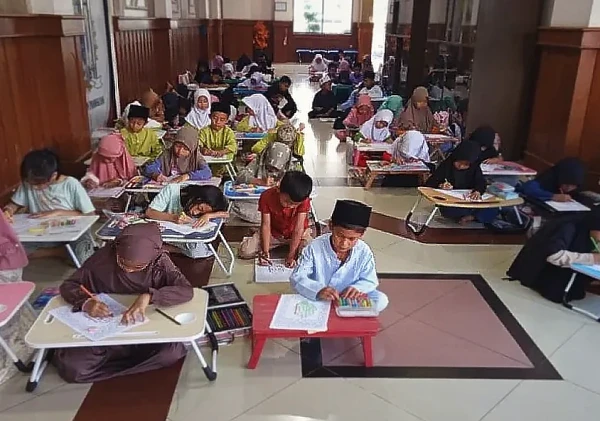 FKPQ dan Porwan Pandeglang Gelar Lomba Mewarnai Kaligrafi, 150 Anak TKA Berpartisipasi