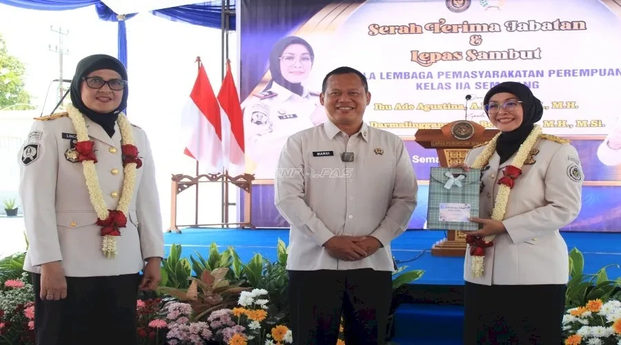 Kakanwil Ditjenpas Jateng Pimpin Sertijab Kalapas Perempuan Semarang, Tekankan Integritas dan Kinerja