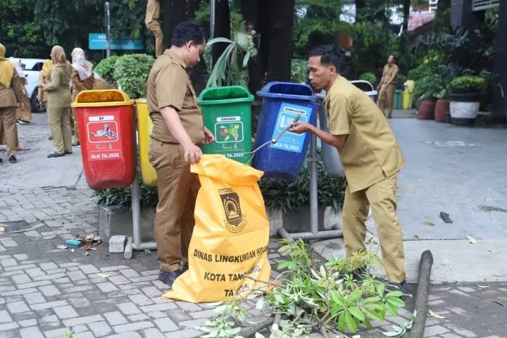 Pemkot Tangerang Gencarkan Aksi Korve Kebersihan Setiap Selasa dan Jumat