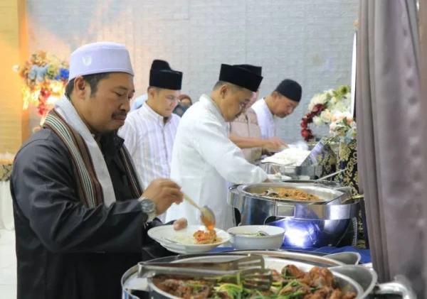 Lapas Pemuda Madiun Gelar Buka Puasa Bersama, Pererat Silaturahmi Petugas dan Peserta Magang