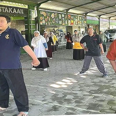 MTsN 4 Bantul Gelar Senam Bersama, Ajak Guru dan Pegawai Jaga Kebugaran