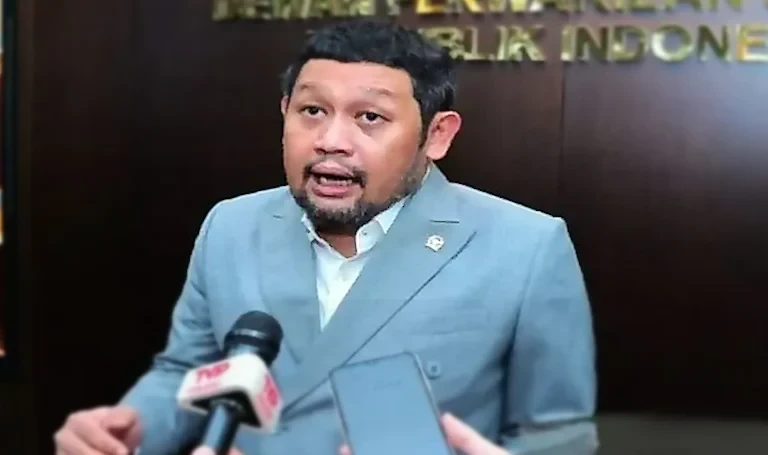 Anggota Komisi III DPR Desak Polisi Percepat Penanganan Kasus Pengeroyokan Mahasiswa Undip