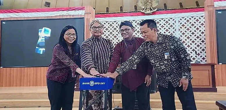 Wali Kota Hasto Dorong Digitalisasi Keuangan Daerah Yogyakarta, Sasar Transaksi Pasar Tradisional