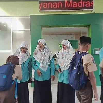 MTsN 4 Bantul Terapkan Budaya Senyum, Sapa, Salam Bentuk Karakter Positif Siswa