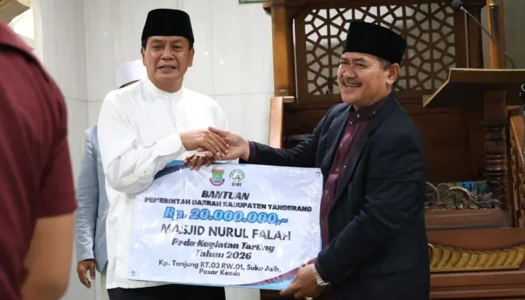 Bupati Tangerang Maesyal Rasyid Gelar Tarawih Keliling, Perkuat Ikatan Emosional Pemerintah dan Warga