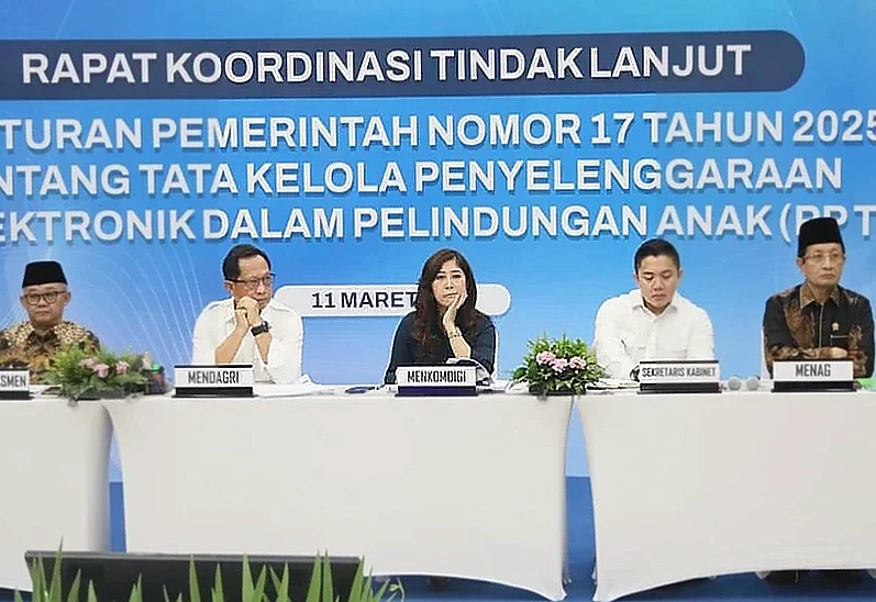 Mendagri Tito Karnavian Dorong Pemda Aktif Lindungi Anak dari Dampak Sistem Elektronik