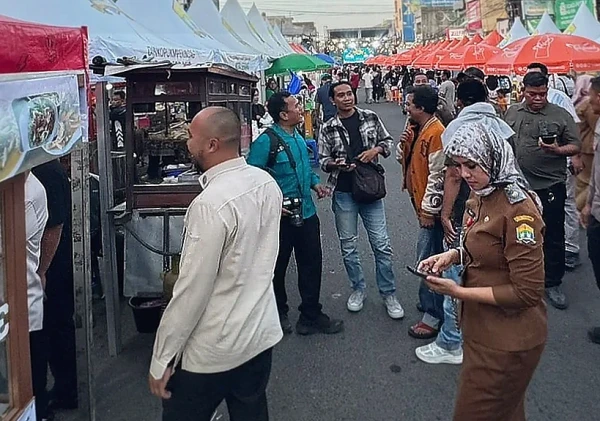 Kapolsek Serang Amankan Pembukaan Pasar Jedogan, Dorong Ekonomi Lokal