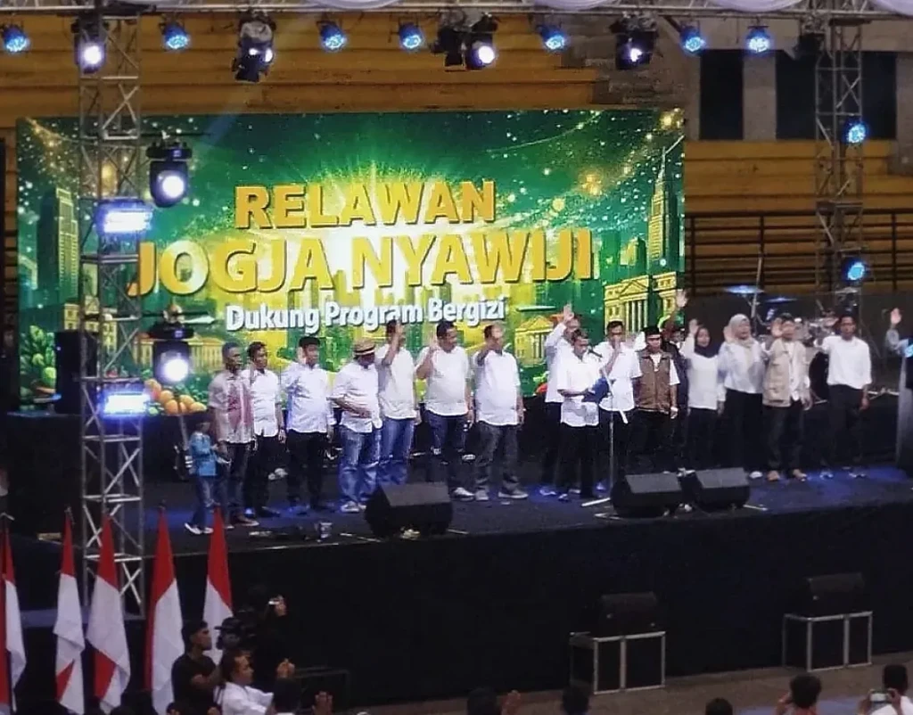 Ribuan Relawan Makan Bergizi Gratis DIY Berikrar Tingkatkan Kualitas Layanan