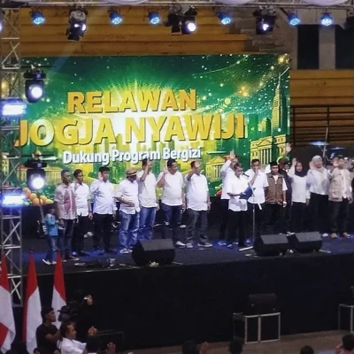 Ribuan Relawan Makan Bergizi Gratis DIY Berikrar Tingkatkan Kualitas Layanan