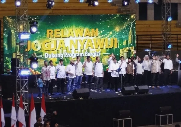 Ribuan Relawan Makan Bergizi Gratis DIY Berikrar Tingkatkan Kualitas Layanan