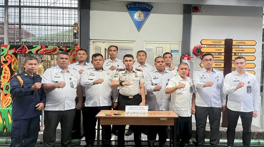 Kalapas Jember Pimpin Razia Kamar Warga Binaan, Jaga Kondusivitas dan Ketertiban