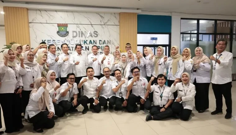 Bupati Tangerang Maesyal Rasyid Tinjau OPD, Pastikan Pelayanan Publik Optimal Pasca Libur Lebaran