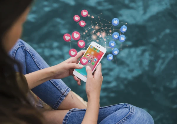 Pemerintah Nonaktifkan Akun Media Sosial Anak di Bawah 16 Tahun Mulai 28 Maret 2026