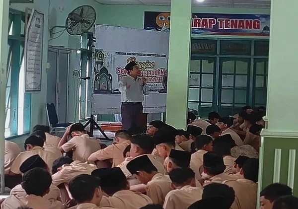 MTsN 4 Bantul Perkuat Karakter Religius Siswa Lewat Pengajian Sambut Ramadan 1447 H