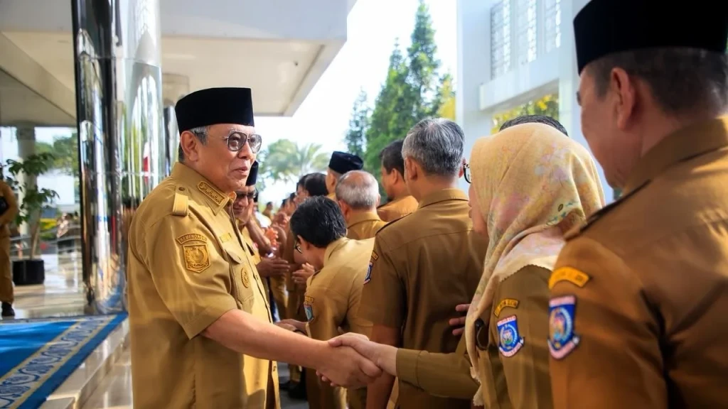 Wali Kota Tangsel Benyamin Davnie Tekankan Kebersihan dan Efisiensi Anggaran Usai Halalbihalal