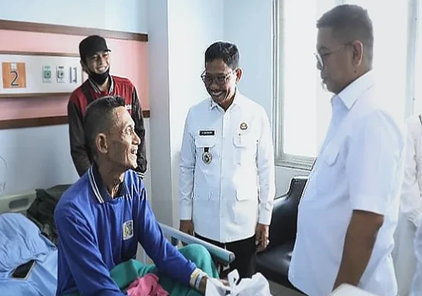 Wali Kota Tangerang dan Gubernur Banten Tinjau Kesiapan RSUD Jelang Libur Lebaran