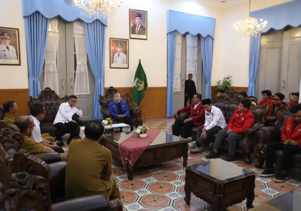 Gubernur Andra Soni Gelar Dialog Pembangunan dengan Cipayung Plus, Bahas Program Unggulan dan Keresahan Mahasiswa