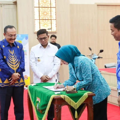 Gubernur Banten Andra Soni: Keluarga Kunci Keberhasilan Program Pembangunan
