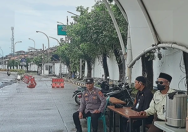 Polsek KSKP Merak Gelar Patroli Dialogis Jaga Keamanan Pelabuhan