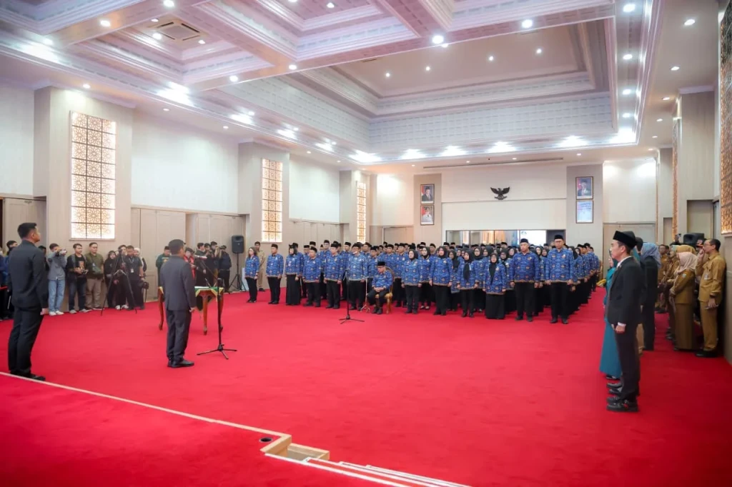 Gubernur Banten Andra Soni Lantik 132 Pejabat, Tekankan Pelayanan Publik dan Inovasi