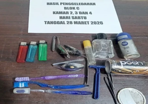Petugas Rutan Pelaihari Sita Sejumlah Barang Terlarang dari Kamar Warga Binaan