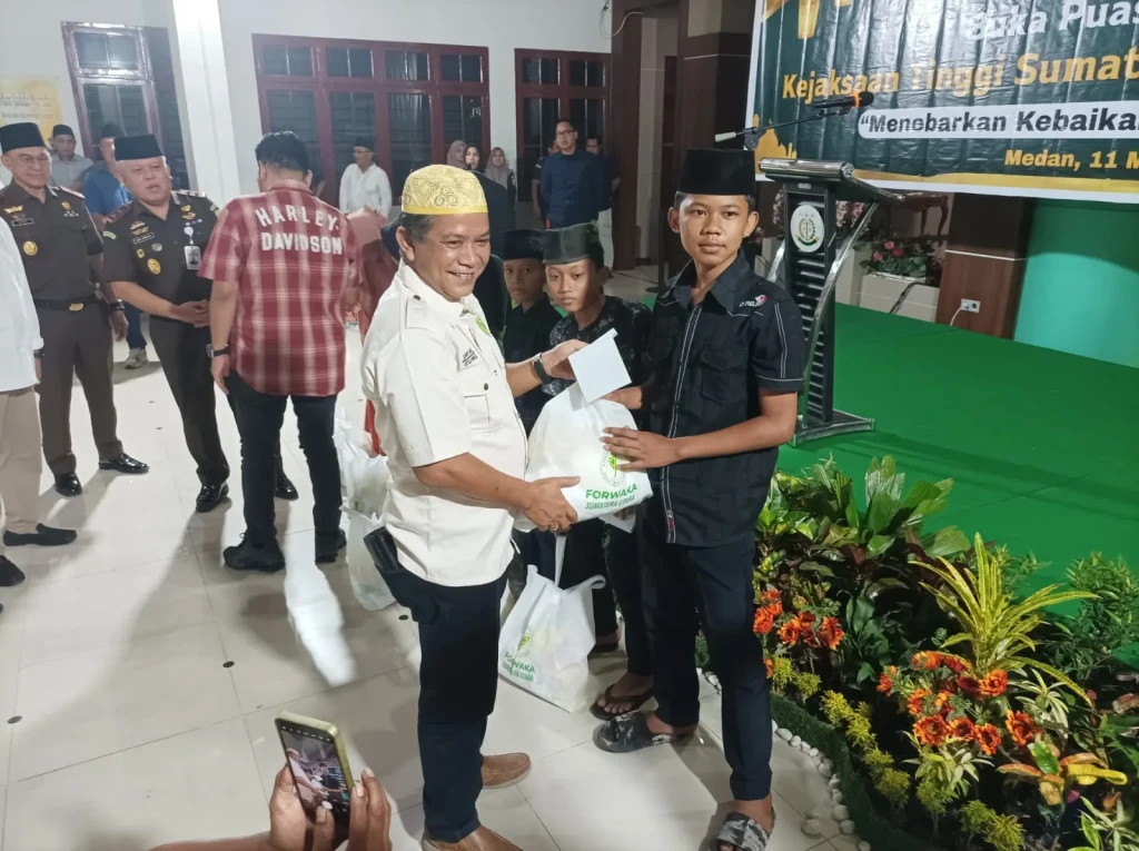 Forwaka Sumut Gelar Safari Ramadhan, Santuni Anak Yatim Bersama Kajati
