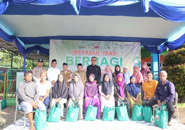 Yayasan Irsyadul ‘Ibad Bagikan 448 Paket Ramadhan di Pandeglang dan Sekitarnya