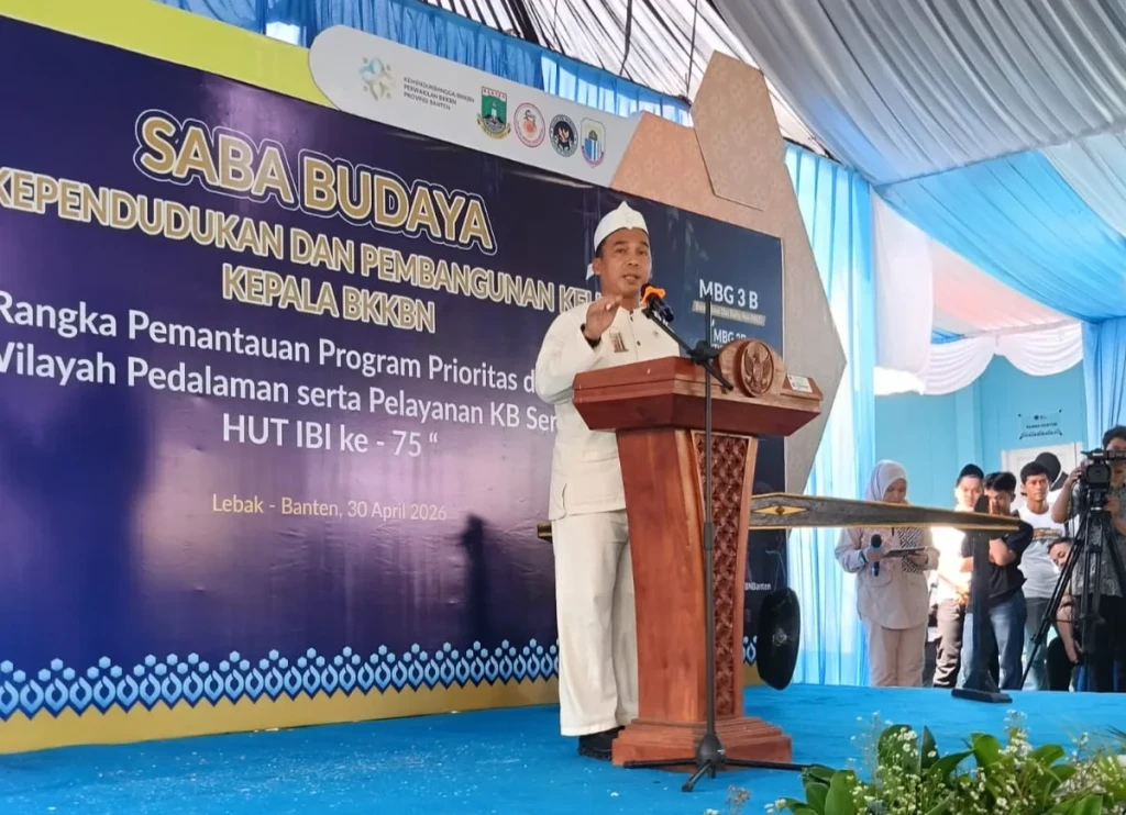 Kemendukbangga Salurkan Bantuan GENTING ke 50 Keluarga Berisiko Stunting di Baduy Dalam