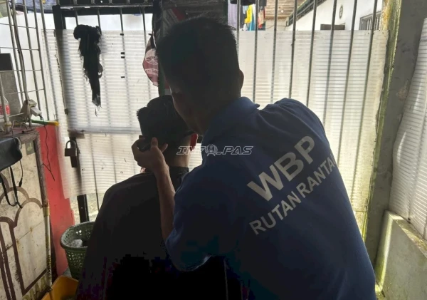 Rutan Rantau Bekali Warga Binaan Keterampilan Barbershop Mini