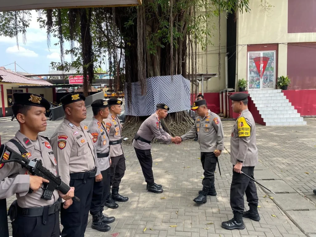 Kabaharkam Polri Komjen Karyoto Sidak Mako Detasemen Perintis, Temukan Fasilitas Kurang Terawat