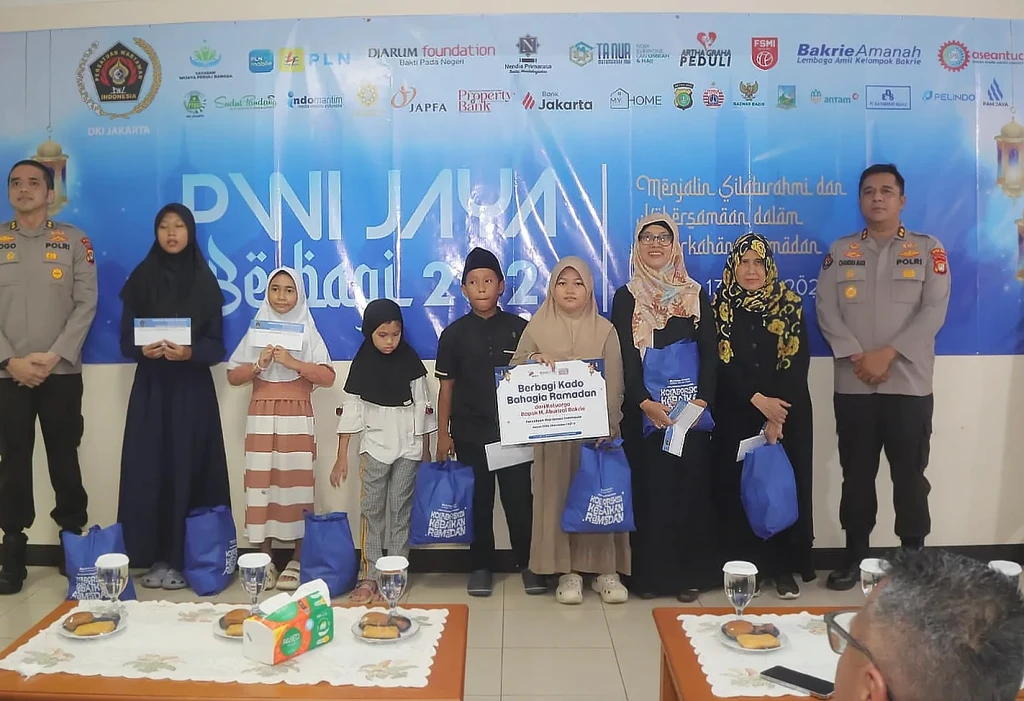 PWI Jaya Gelar Acara Berbagi Santunan, Ketua PWI Pusat Apresiasi Solidaritas Pers