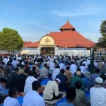 Ribuan Umat Muslim Salat Idulfitri di Masjid Kauman Yogyakarta, Ikuti Ketetapan Muhammadiyah
