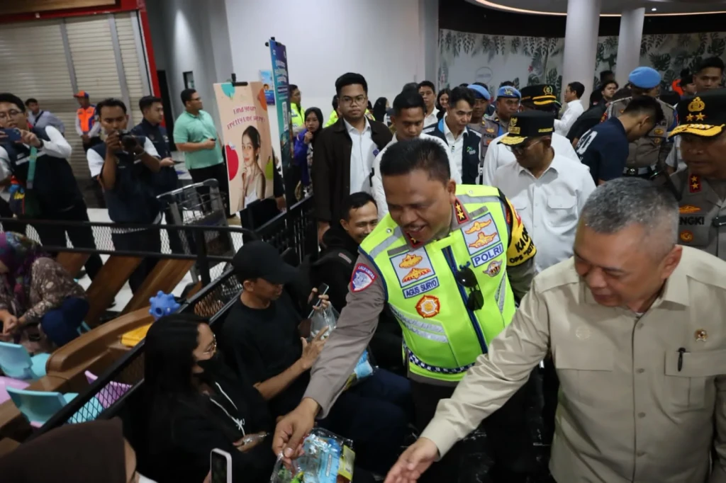 Kapolda Banten Irjen Hengki Pastikan Arus Mudik di Merak Lancar