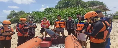 Tim SAR Lanjutkan Pencarian Korban Tenggelam di Perairan Wanasalam Lebak