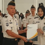 Rutan Banjarnegara Beri Penghargaan Pegawai Teladan Periode Februari-Maret