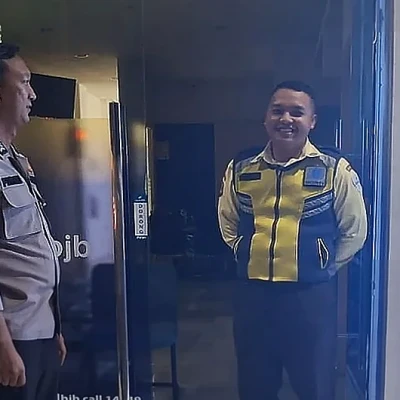 Polsek Kramatwatu Patroli Bank BJB, Ingatkan Satpam Waspada Kejahatan